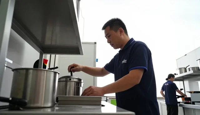 商业空间中的食品研发优势展示